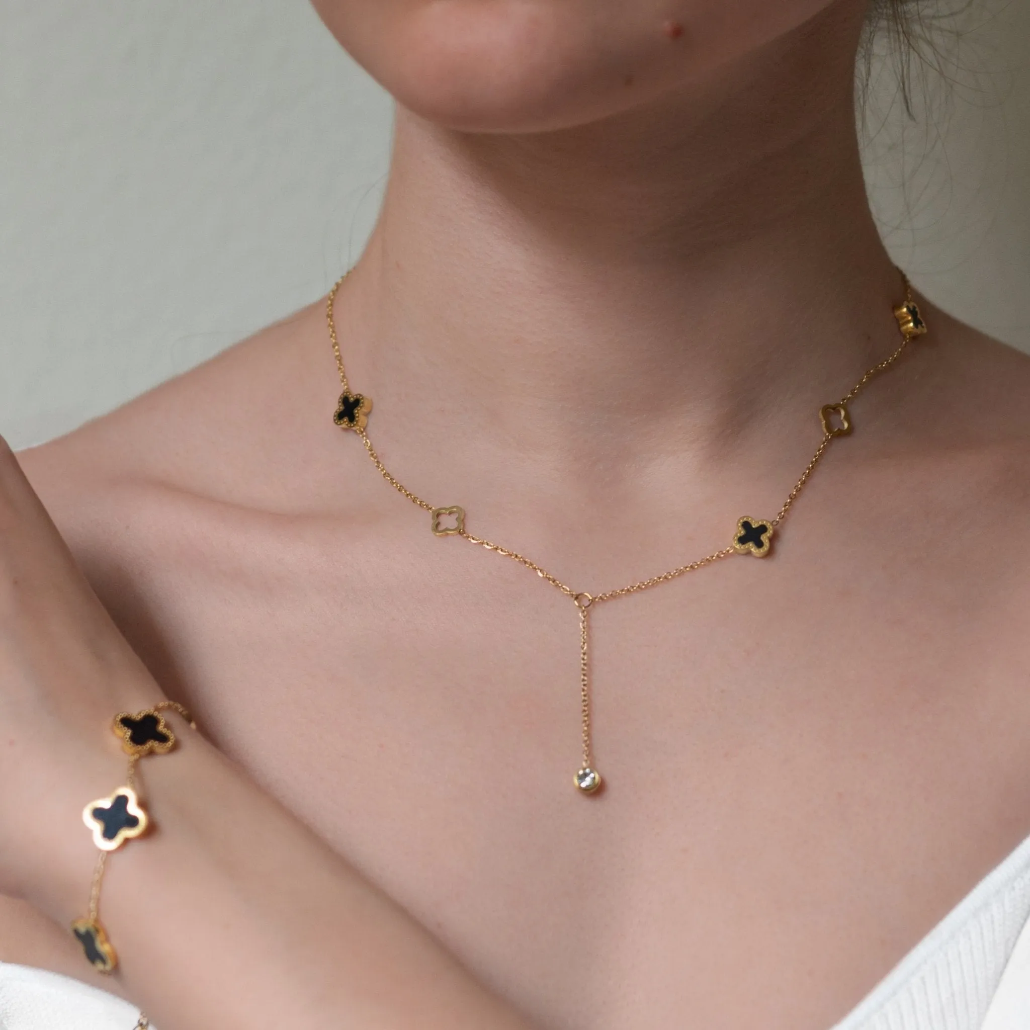 18K Gold Plated Stainless Steel Black Four-leaf Clover Bracelet
