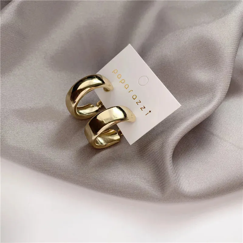 2022 Korean New Simple Temperament Circle Pearl Earrings Fashion Small Versatile Earrings Women's Jewelry