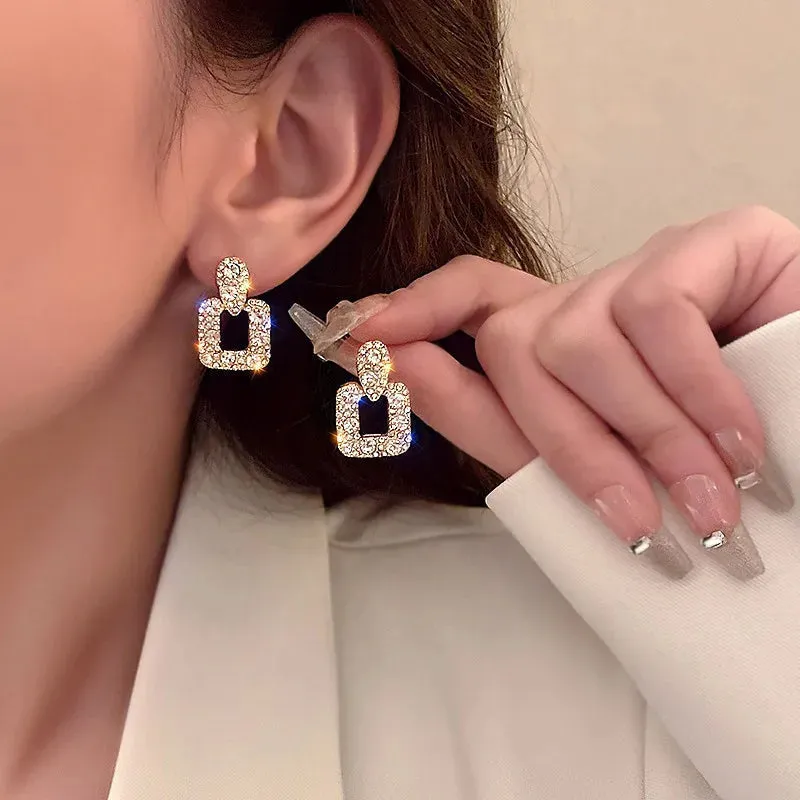 2022 Korean New Simple Temperament Circle Pearl Earrings Fashion Small Versatile Earrings Women's Jewelry