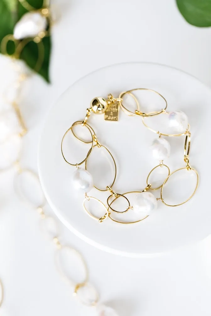206-01-G | DELICATE LOOP GOLD CHAIN BRACELET W/ PEARLS