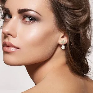 9.5 Carat 14K Solid White Gold Dangling Earrings Pearl Opal