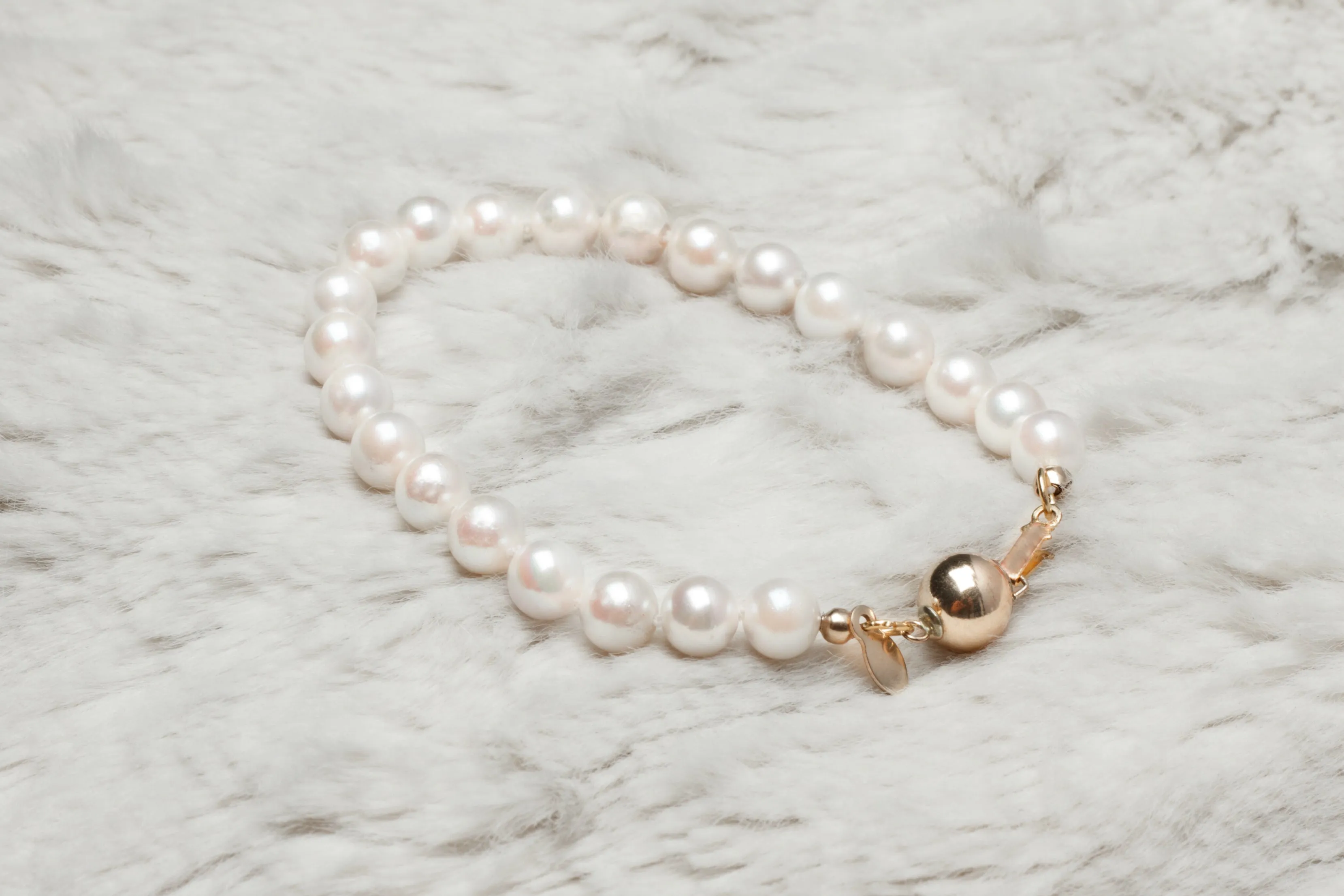 Akoya Hand Knotted Pearl Bracelet