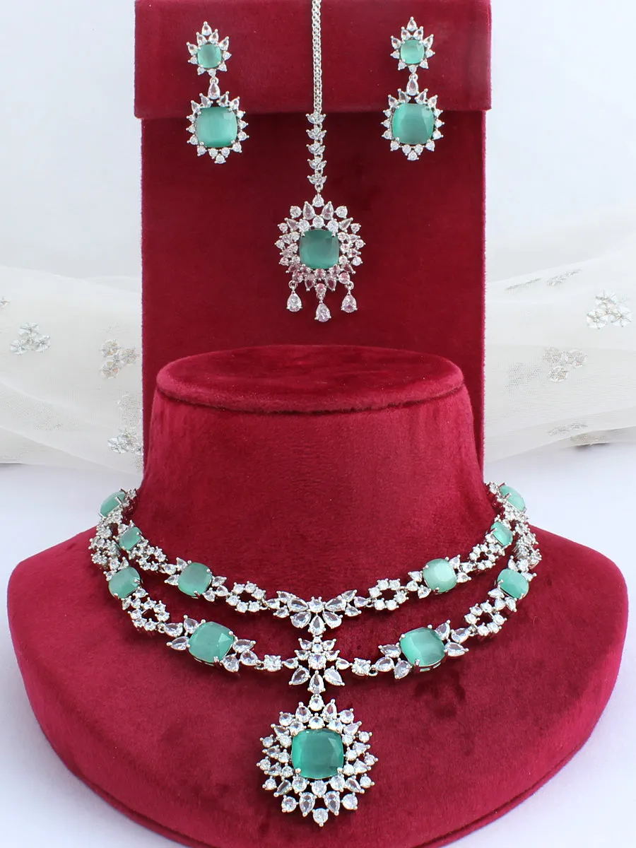 Anayra Necklace Set