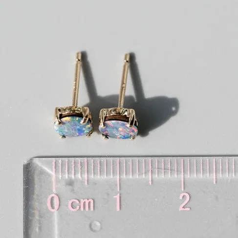 Australian Doublet Opal Round Stud Earrings 18K Yellow Gold
