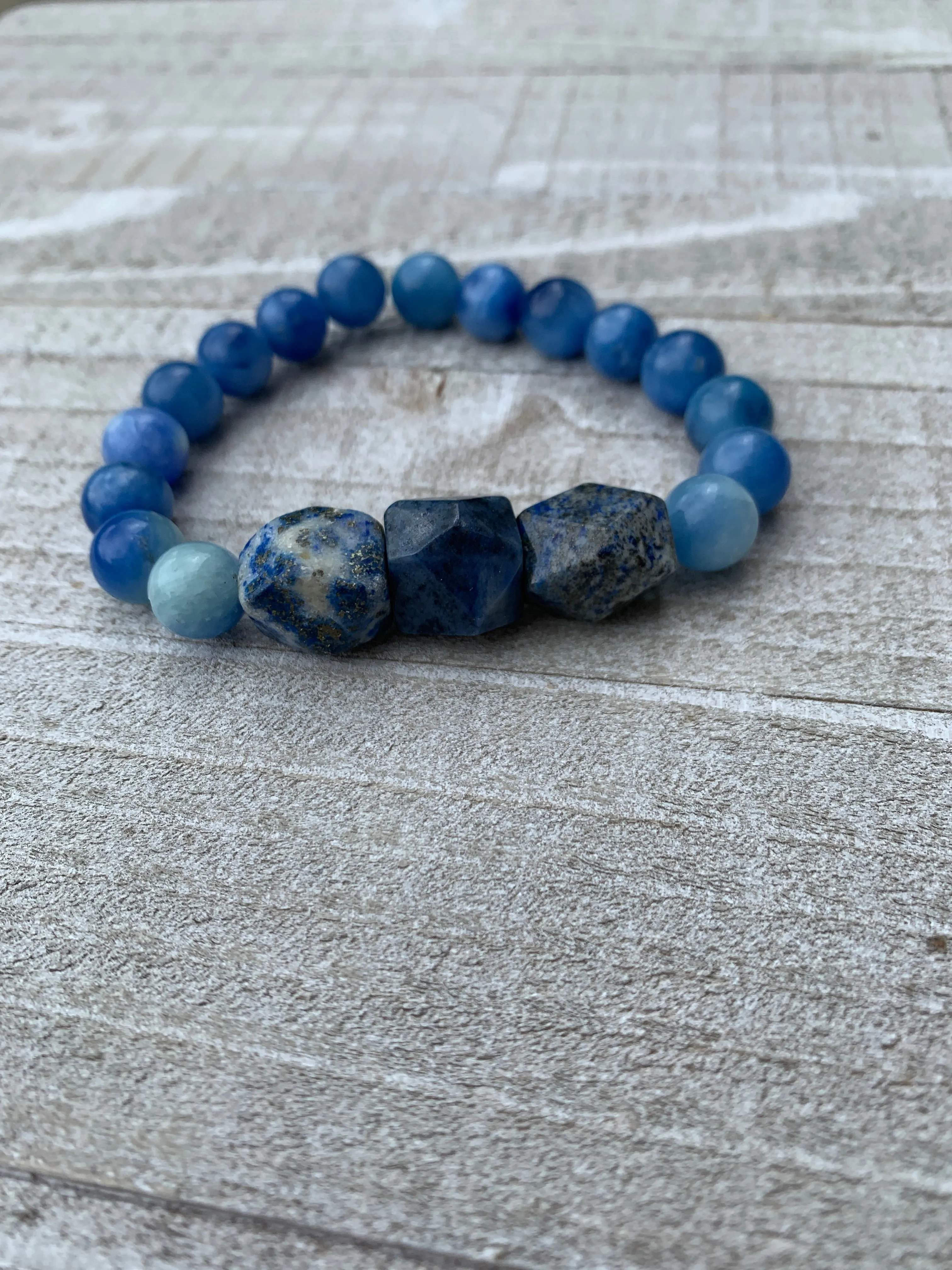 Blue rock bracelet