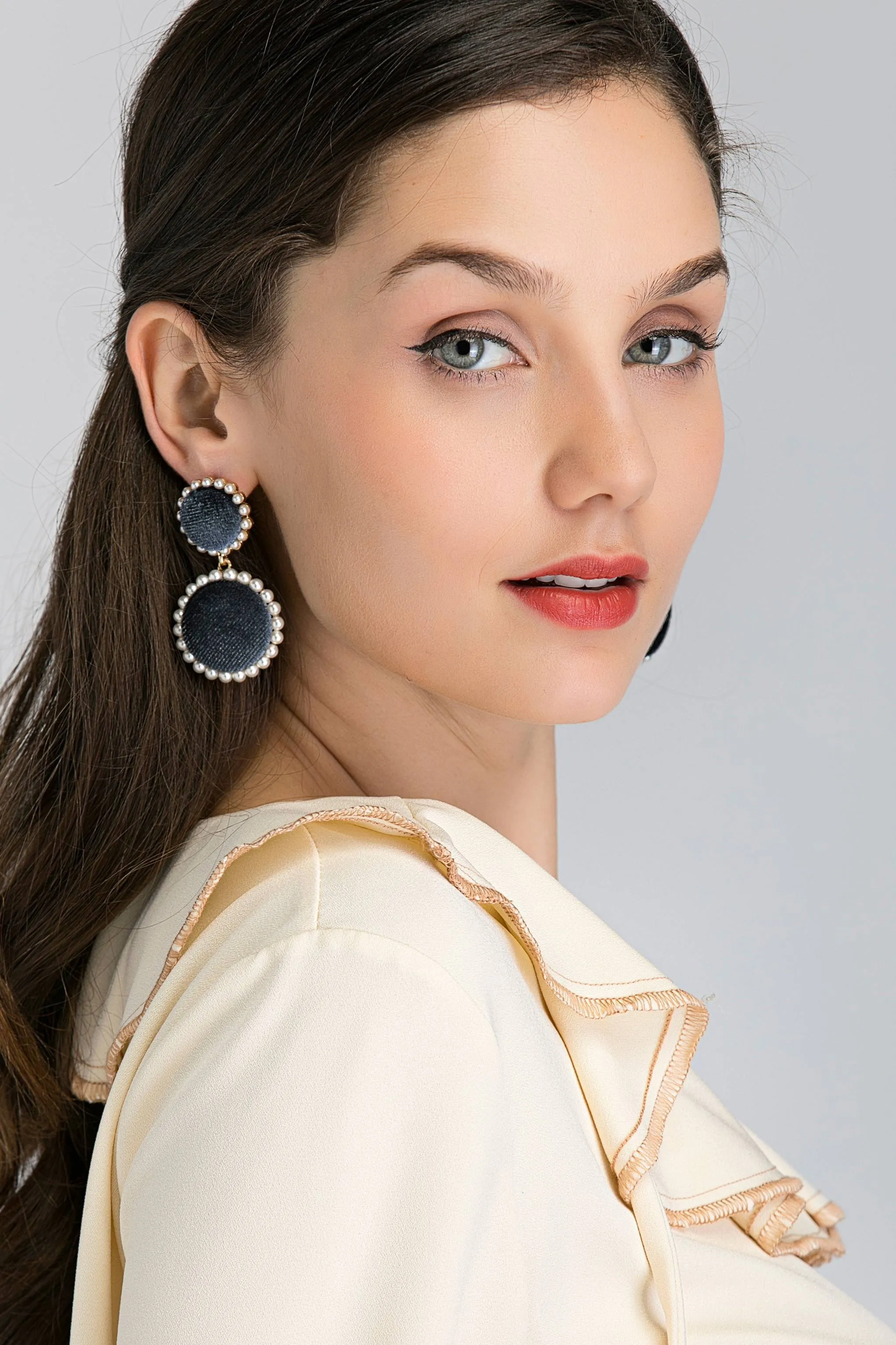 Blue Round and Pearl Detail Detail Drop Earrings