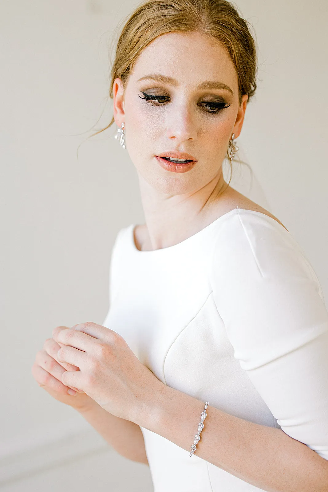 Elisia Pearl Bridal Bracelet