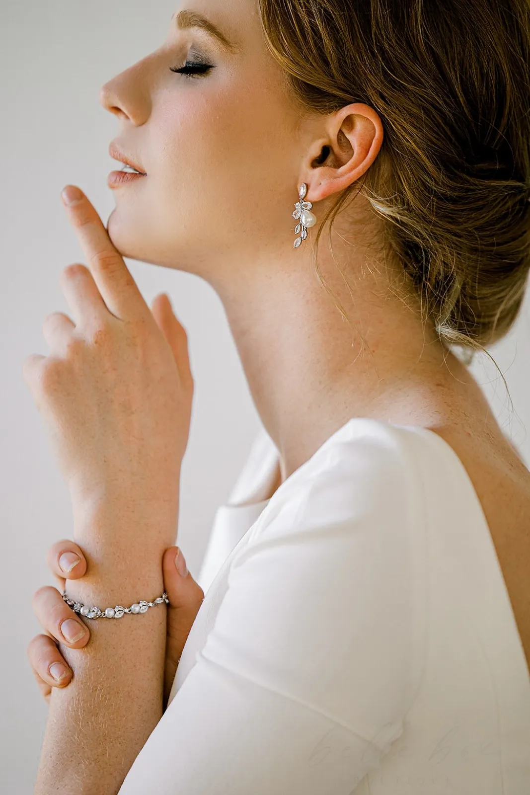Elisia Pearl Bridal Bracelet