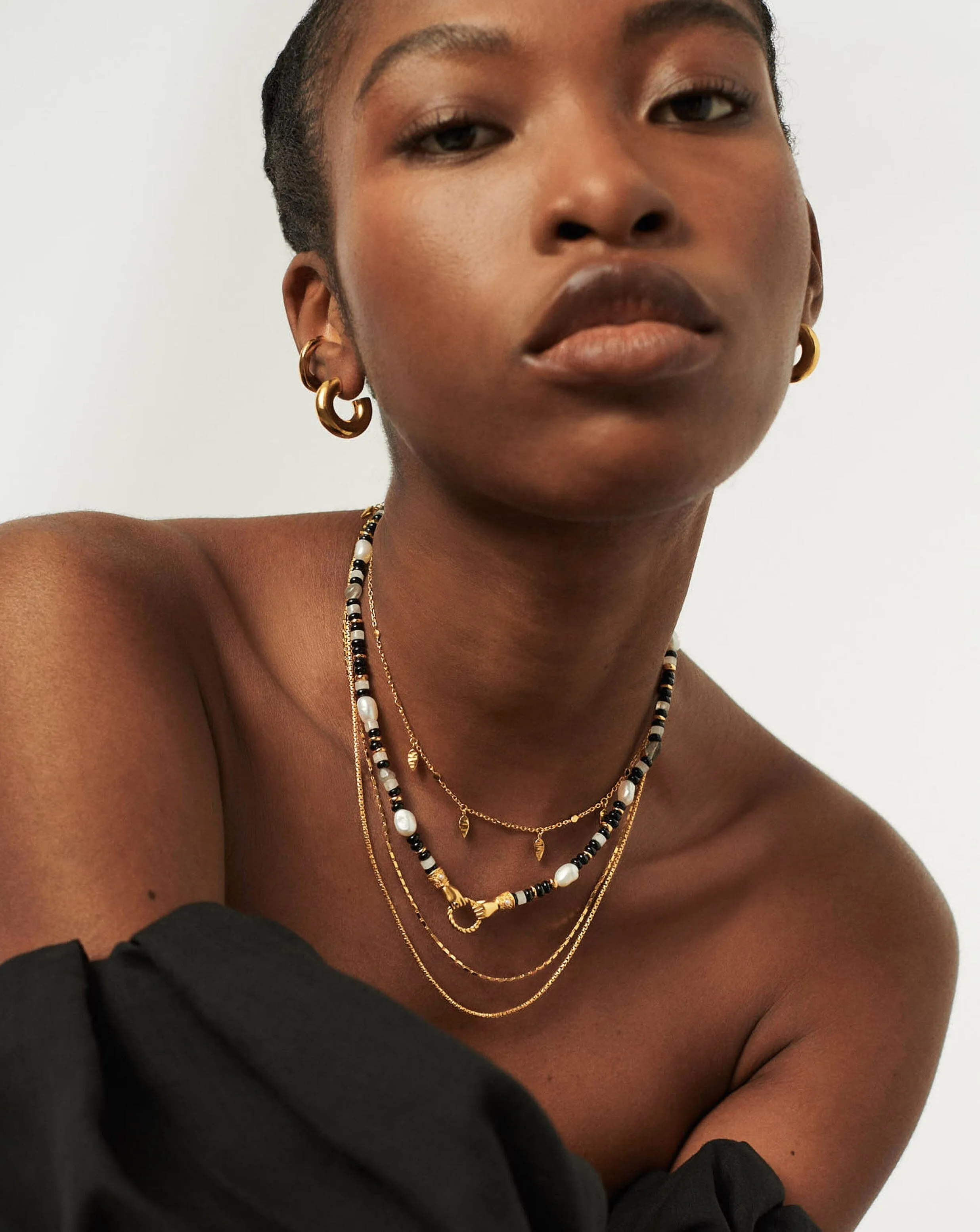 Harris Reed In Good Hands Beaded Gemstone Necklace | 18k Gold Plated/Black Chalcedony & Pearl