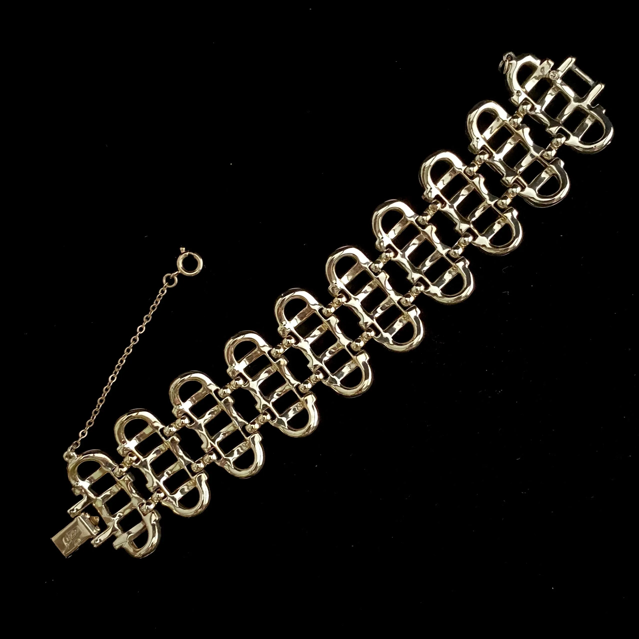 Late 50s/ Early 60s Coro Pink and Gold Bracelet