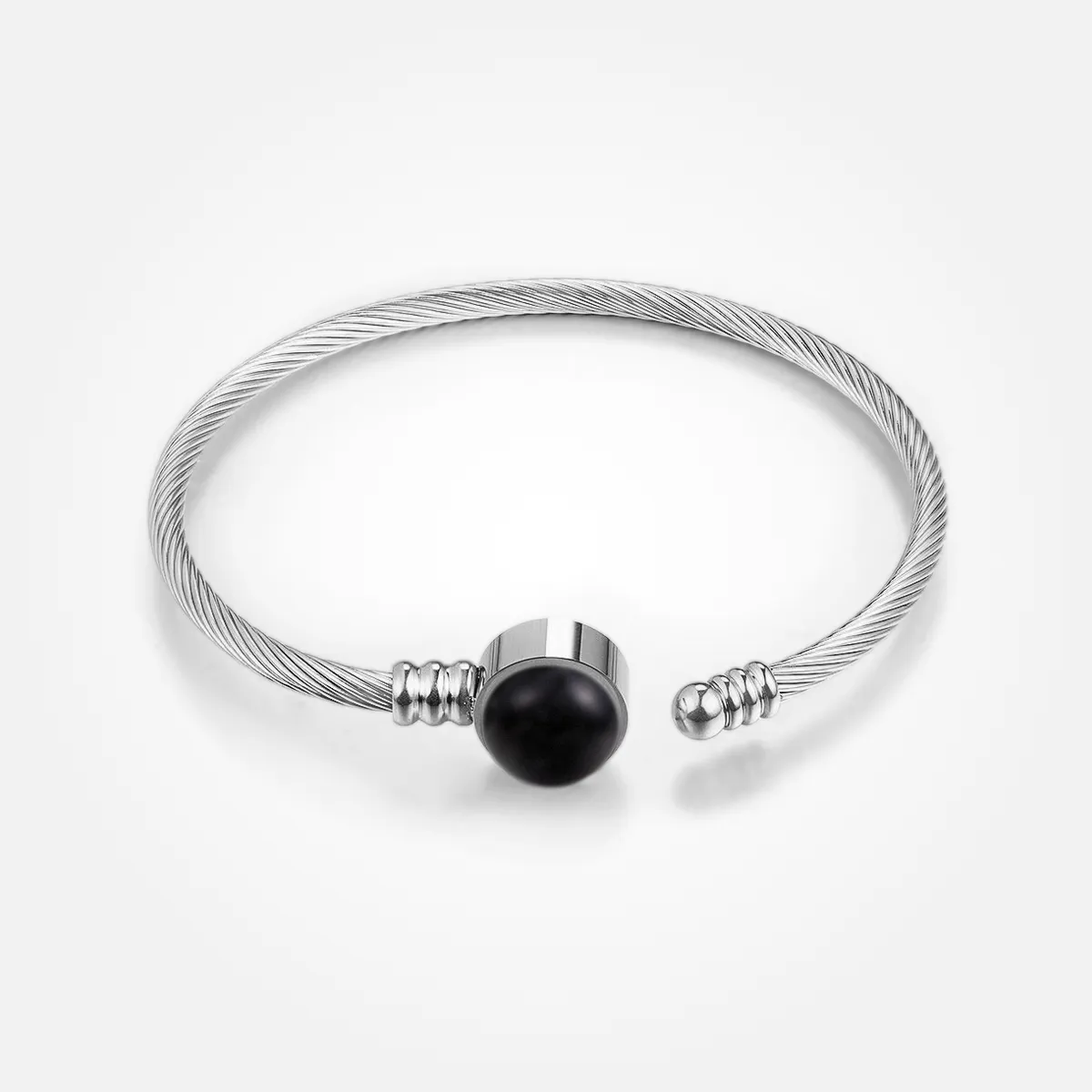 Onyx Stone Solasta Cuff