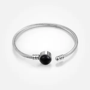 Onyx Stone Solasta Cuff
