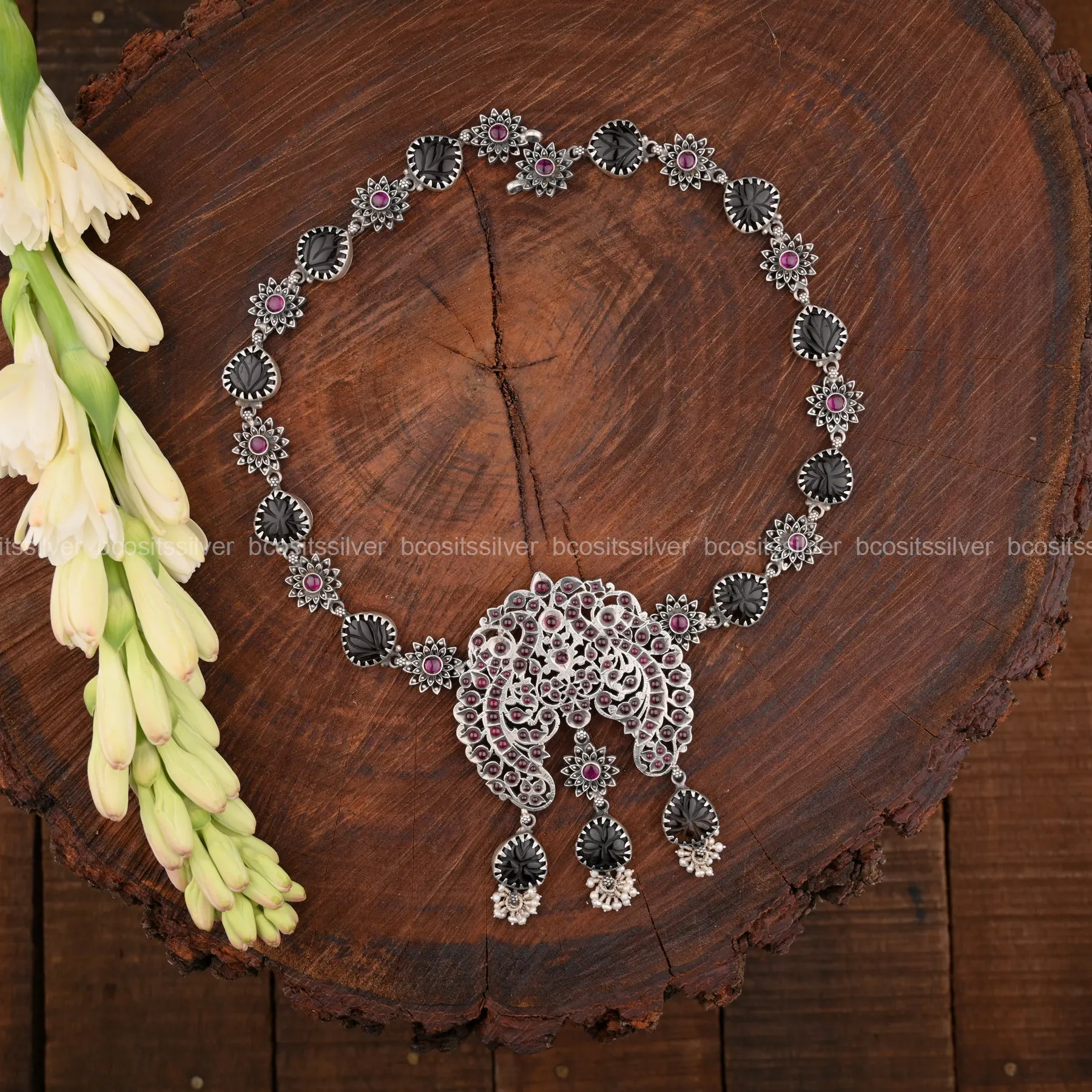 Oxidized Lotus Flower Necklace - 1541