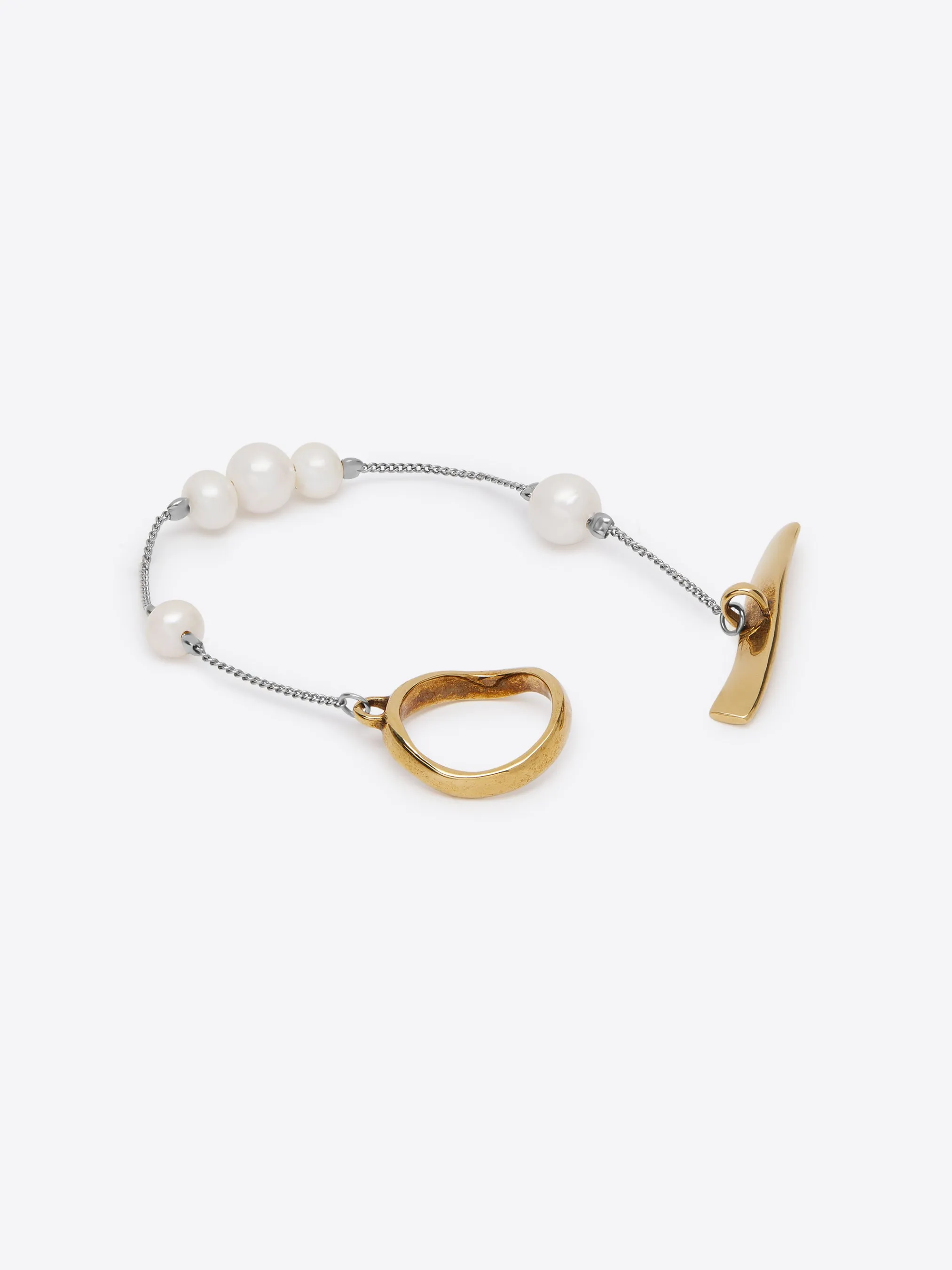 Pearl bracelet