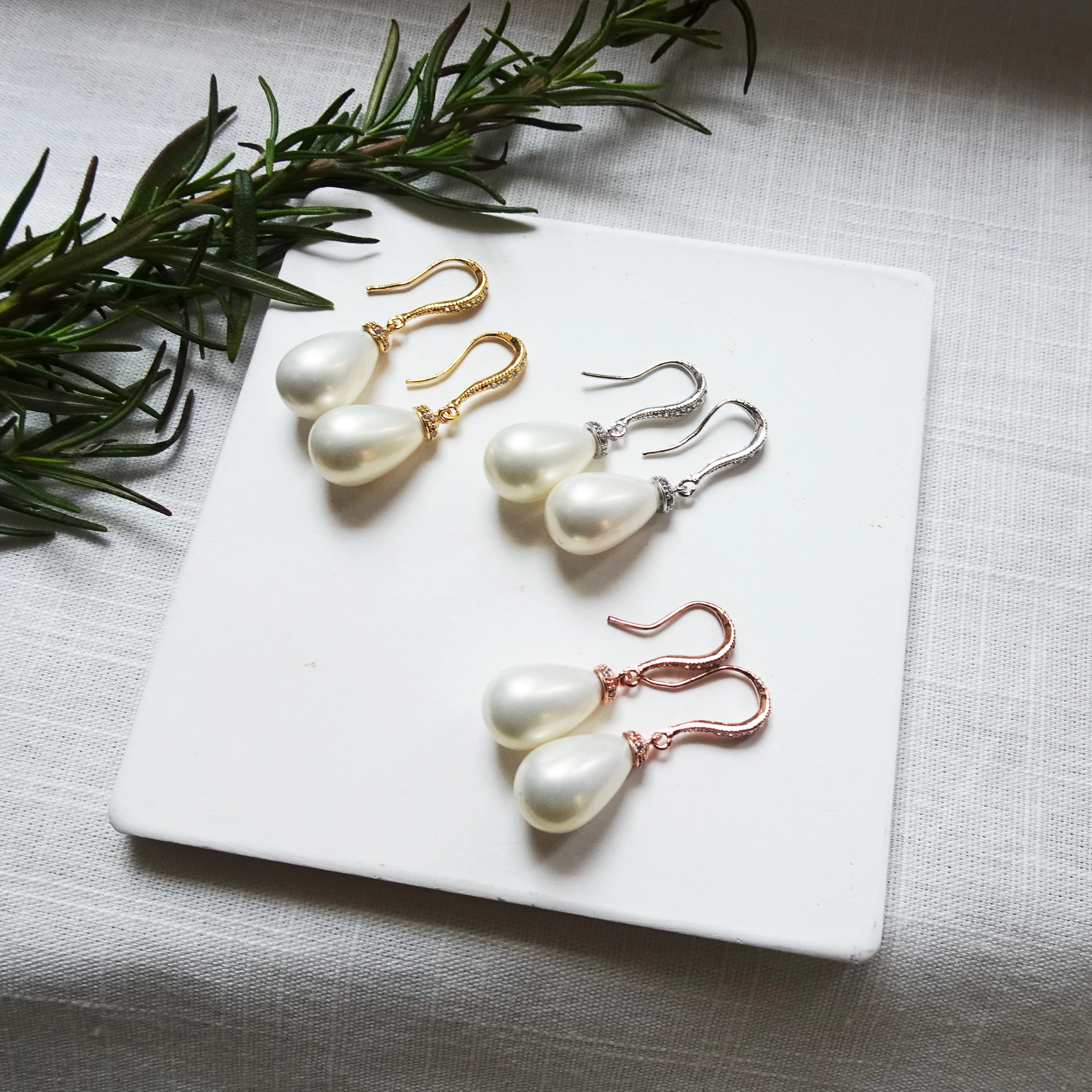 Pearl teardrop earrings gold , silver, rose gold