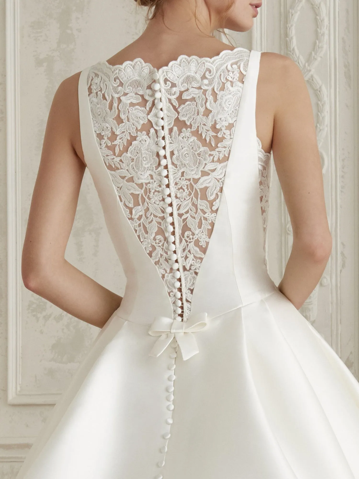 Pronovias 'Elenco' UK 18