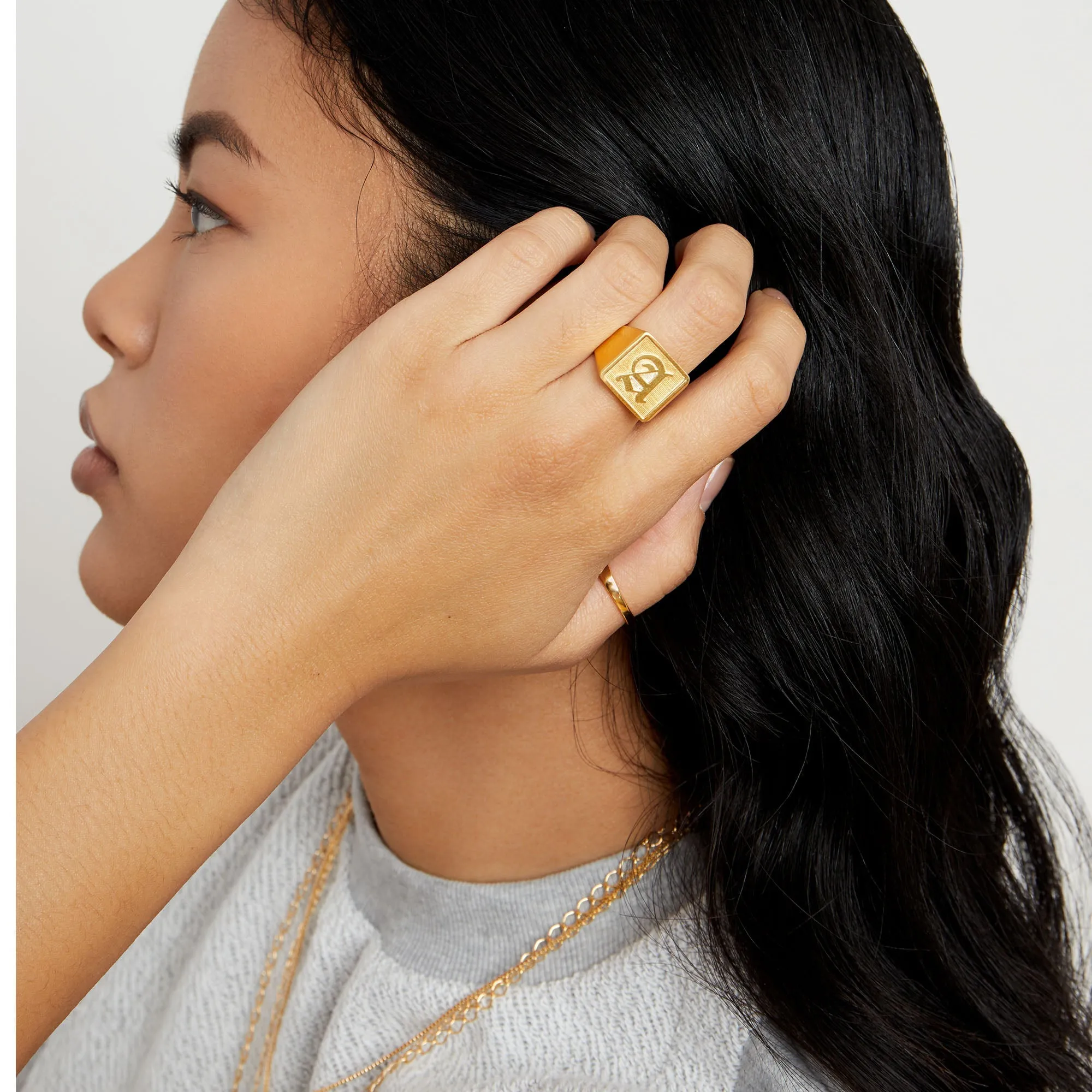 THE OLD ENGLISH SQUARE SIGNET RING
