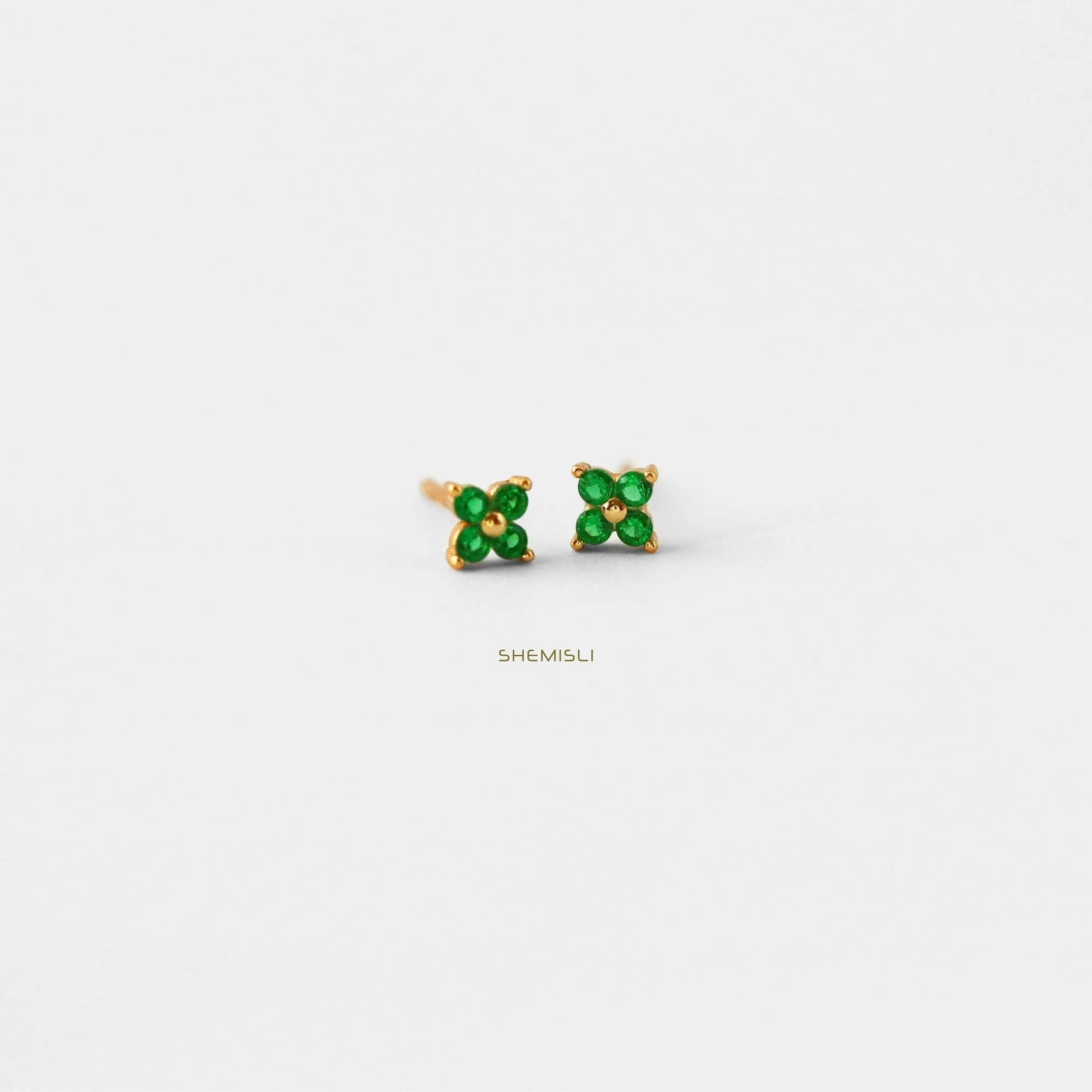 Tiny Clover Flower Stud, White, Emerald, Turquoise, Sapphire, Black, Unisex, Gold, Silver SHEMISLI SS040, SS079, SS080, SS246, SS247