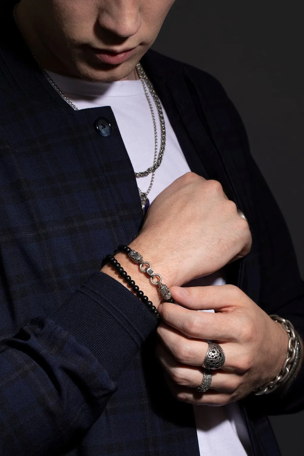Wolf Head Onyx Strand Bracelet